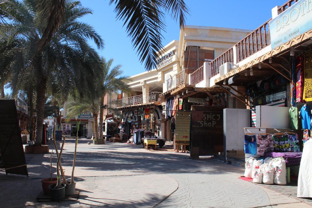 Seven Heaven Hotel Dahab Exterior photo